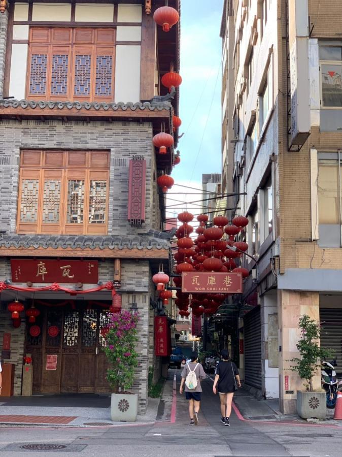 Backpacker 41 Hostel - Taichung Exterior photo